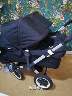 Bugaboo Donkey Twin silver and Black2 cots 2 seats double car seat adapter