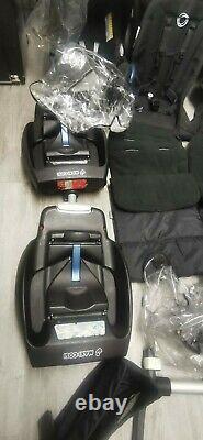 Bugaboo donkey twin in offwhite with car seats, isofix bases, footmuffs etc