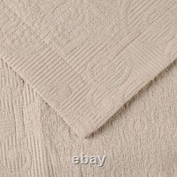 Florin Cotton Matelasse Weave Breathable Oversized Bedspread & Pillow Sham Set