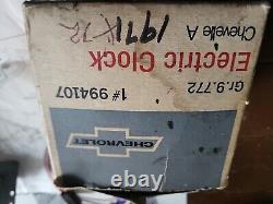 NOS 1971 1972 Chevrolet Chevelle Accessory Electric Dash Clock Assembly 994107