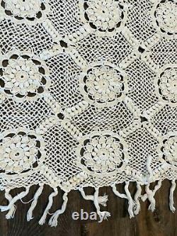 Vtg White Crochet Coverlet Twin Double Bedspread Boho 77 x 89 Tassles Shabby