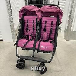 Poussette double jumelle ZOE XL2 Plum légère avec barre ventrale et porte-gobelets